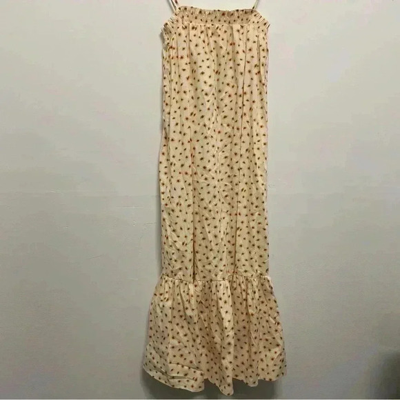 NWT WEWOREWHAT Floral Smocked Midi Dress in Ditsy Daisy Floral Size Medium - Picture 3 of 4